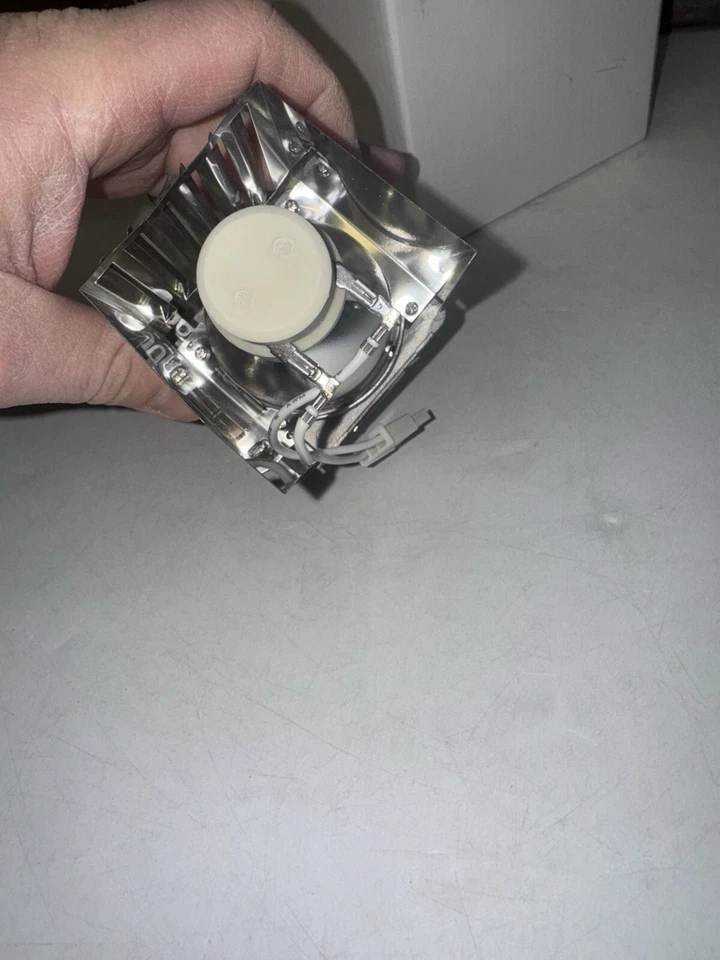 Projection Lamp Electrified Lamps | SP-LAMP-070-E2-ELE1 | SP-LAMP-070-LET READ - Image 4 of 4