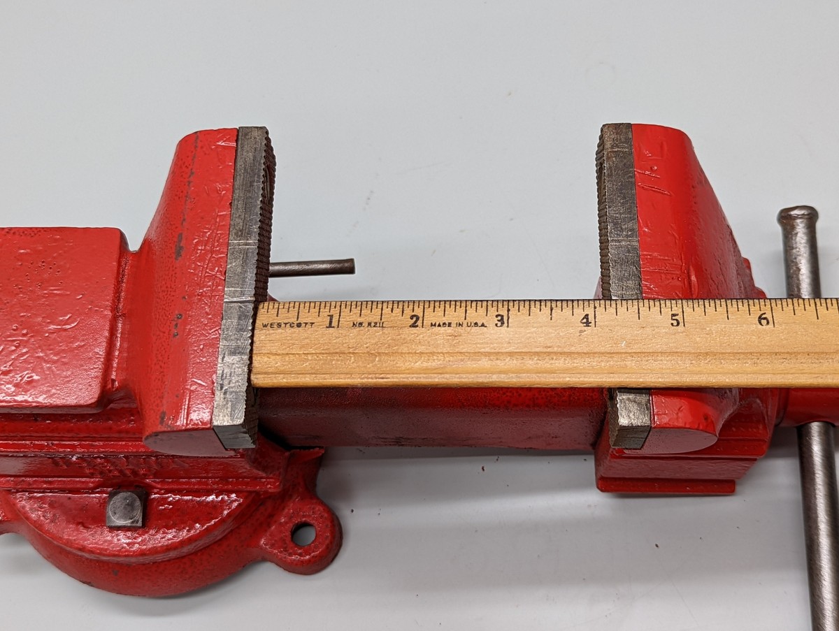 Desmond Simplex No 400 Toolmakers bench vise USA - 4” wide
