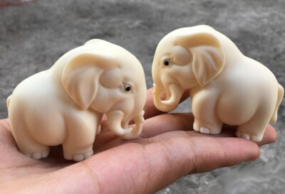 A Pair Tagua Nut Elephant Palm Figurine Statue Feng Shui Decor