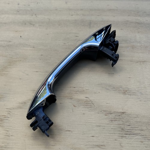Genuine Mercedes OEM W213 rear right door handle outer BLUE A0997602001 - Picture 5 of 6