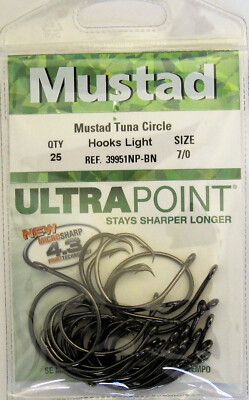 One Pack of 25 Mustad Tuna Perfect Circle Fish Hooks Light 39951NP-BN Size 7/0