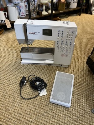 Bernina Virtuosa 153 Quilters Edition Nähmaschine mit Pedal