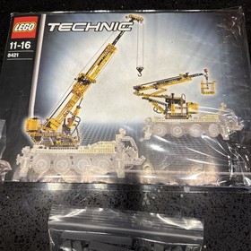 LEGO TECHNIC: Mobile Crane (8421) w/  Manuals