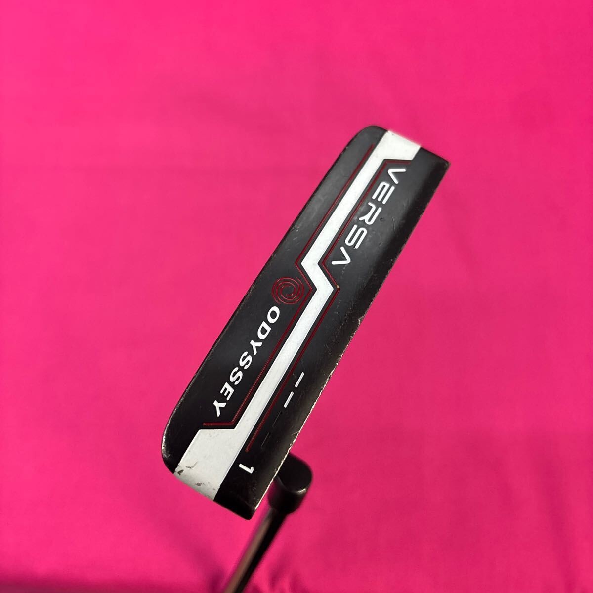 Odyssey VERSA 1 Putter with Precision Alignment