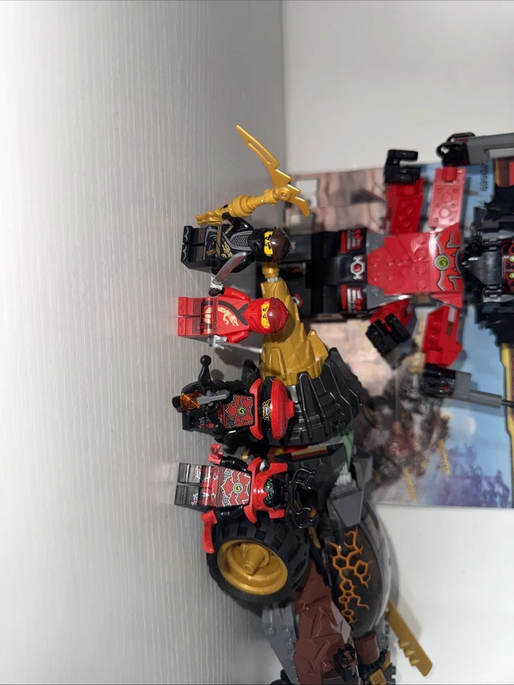 LEGO Ninjago 70669 Cole's Earth Driller, photo 2 of 5