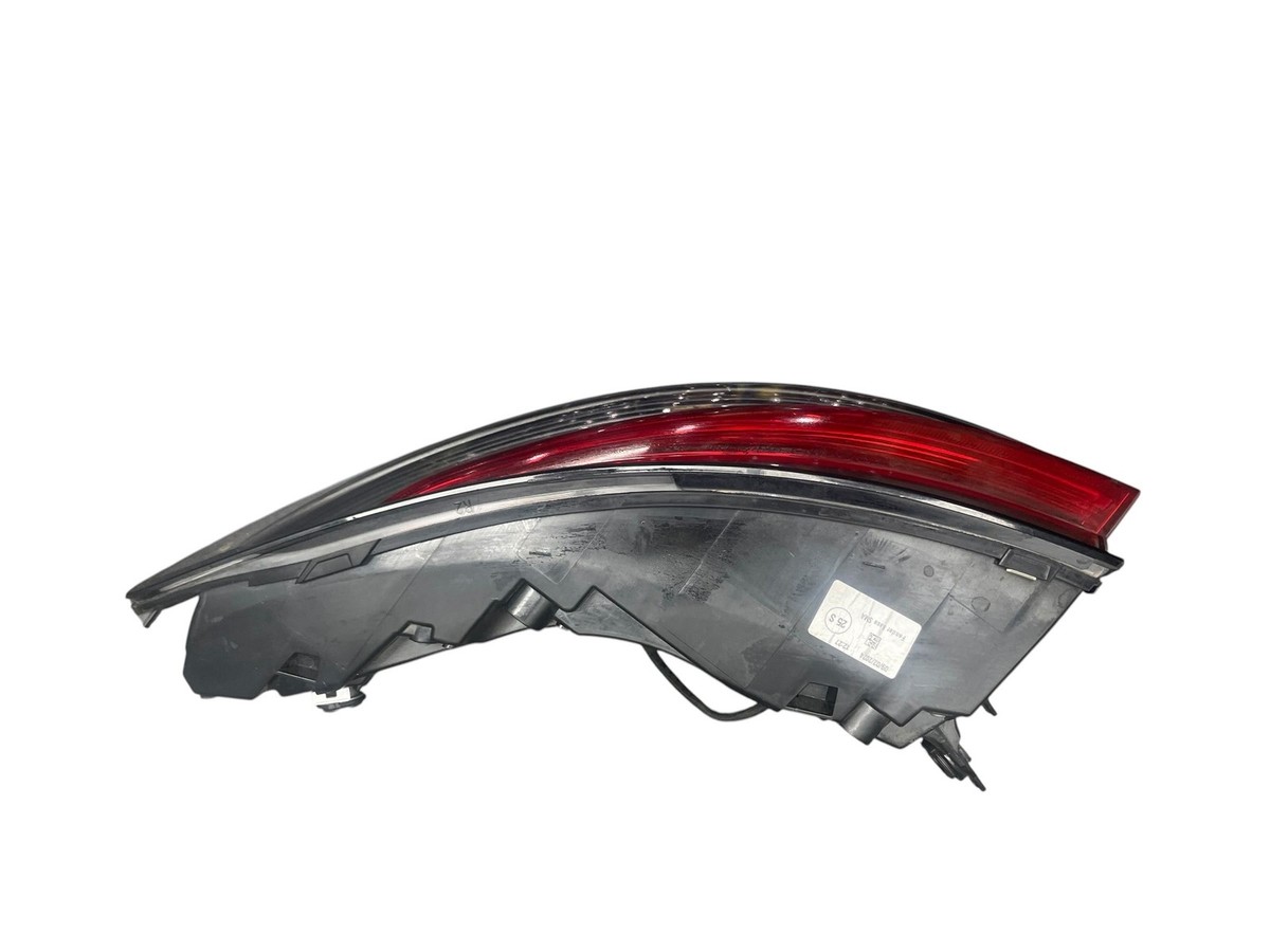2024-2025 PORSCHE MACAN 95B OEM REAR RIGHT PASSENGER SIDE OUTER