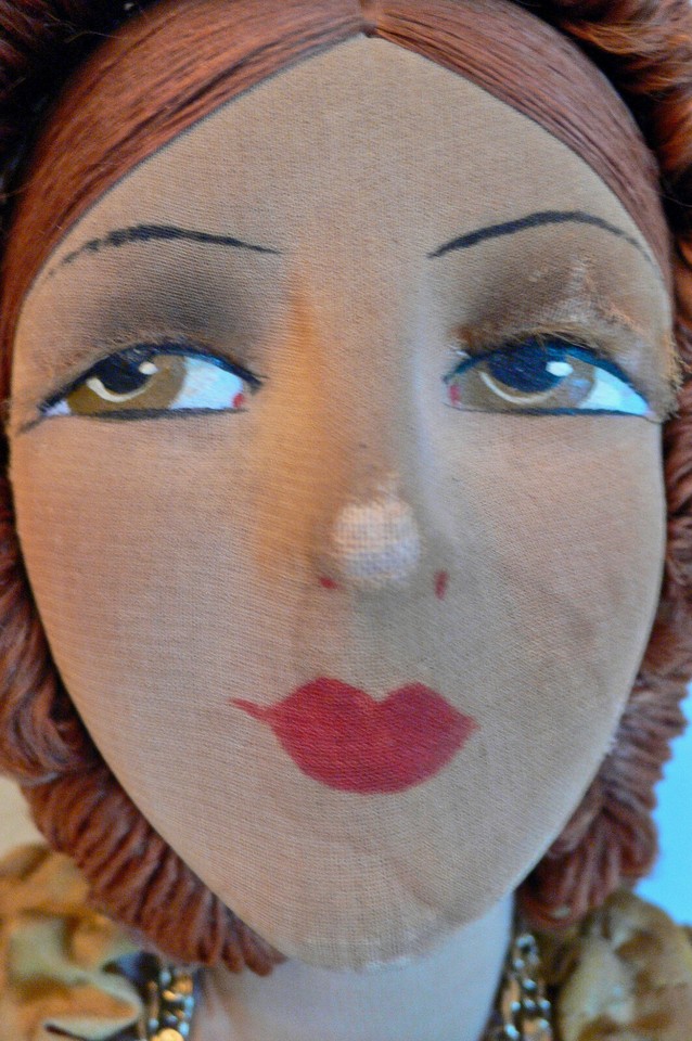 Poupée De Salon Ancienne 75 Cm – Problème Aux Mains, à Restaurer