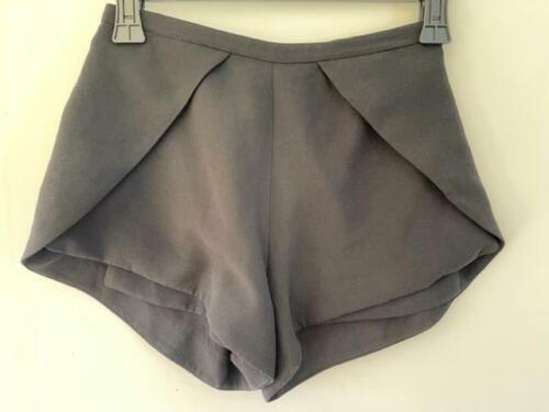 Women's Shakuhachi Black Dress Shorts Size 10 NWOT - Foto 1 di 2