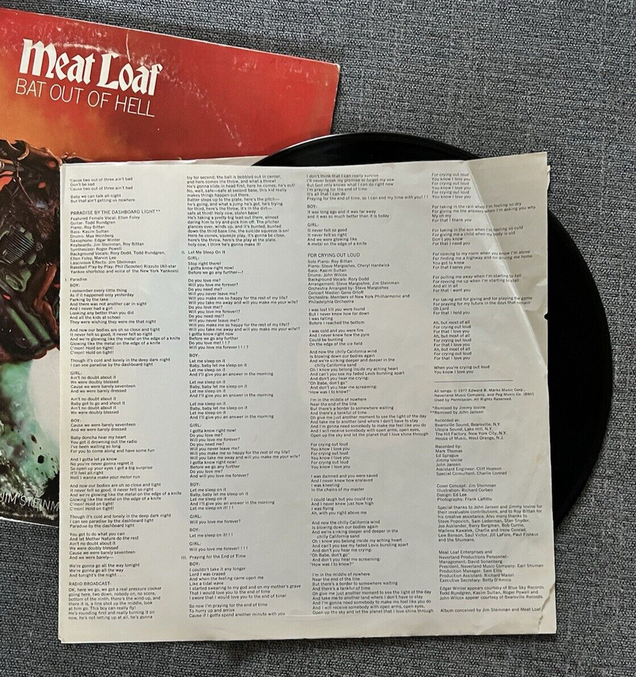 VINTAGE MEAT LOAF BAT OUT OF HELL VINYL LP RECORD ALBUM 33RPM 1977