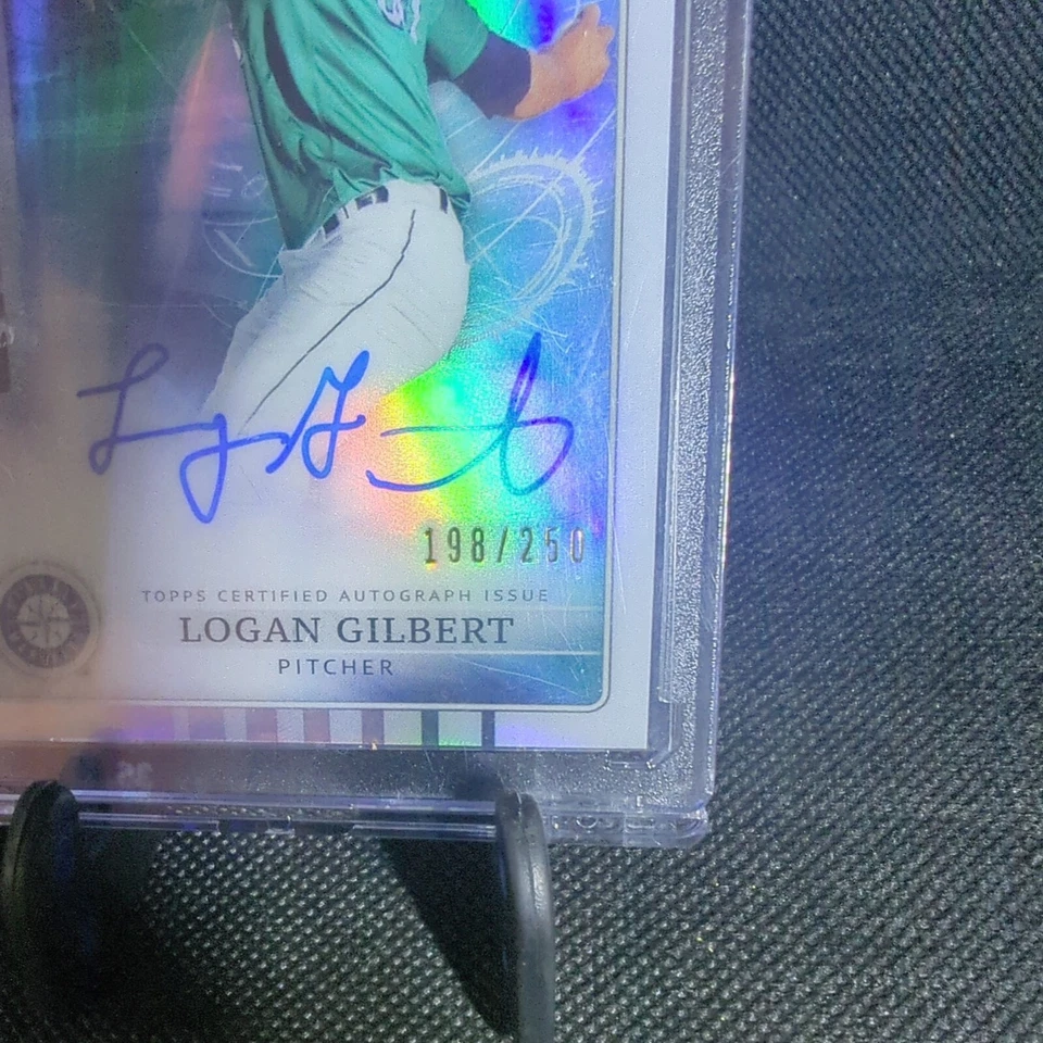 2018 Bowman Draft - Class of 2018 Autographs Logan Gilbert /250 -Mariners - Image 3 of 3