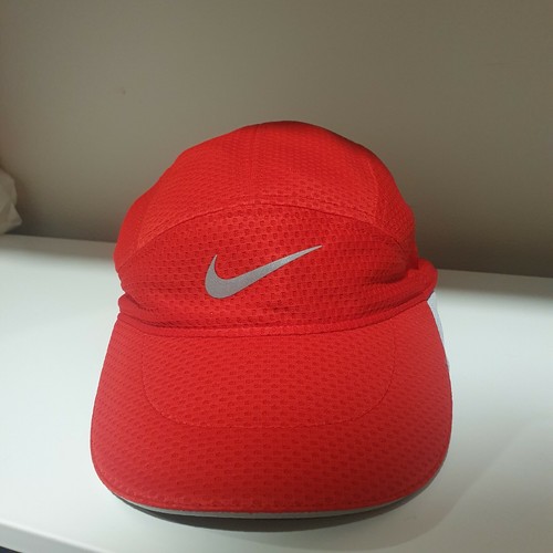 Nike Air Max Tailwind Mesh Hat \