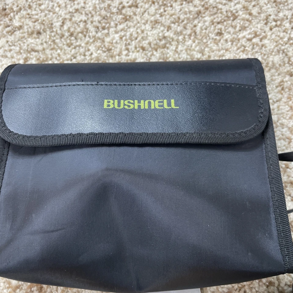 BUSHNELL 7x35 Insta Focus 420 Ft at 1000 Yds Binoculars w Carrying Case Field 8 - Image 2 of 4