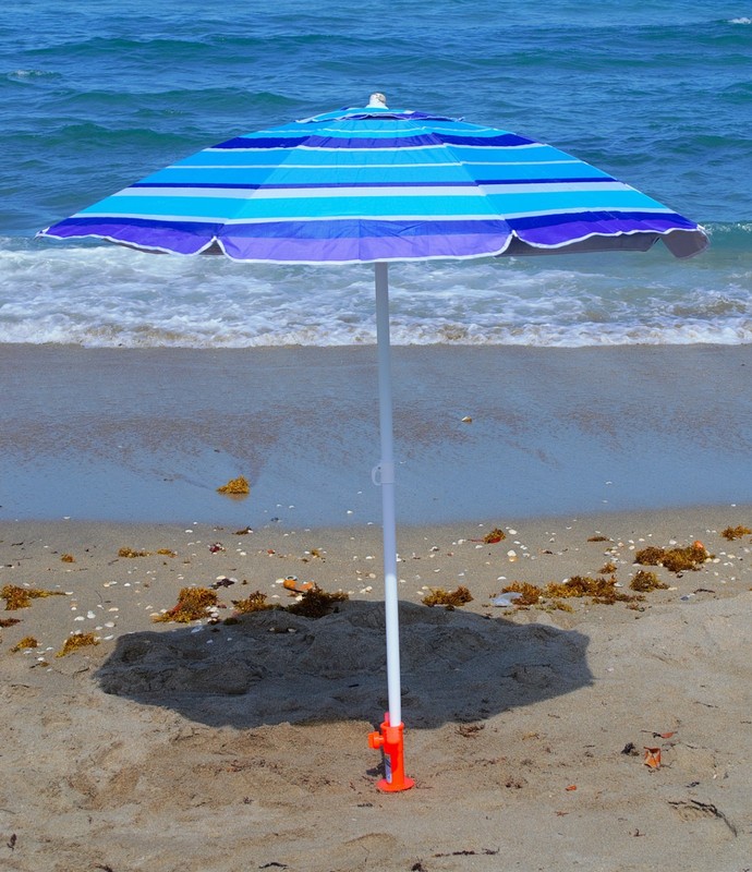 Beach Umbrella, Sand Anchor & Carrying Case