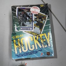 1990-91 O-Pee-Chee Hockey Wax Box - Tape Intack - Roy / Lemieux  Box Bottom