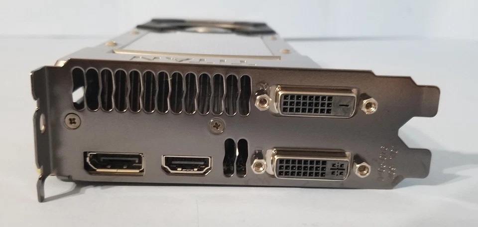 Nvidia GeForce GTX Titan 6GB GDDR5 Video Card 699-12083-0031-710 - Image 2 of 4