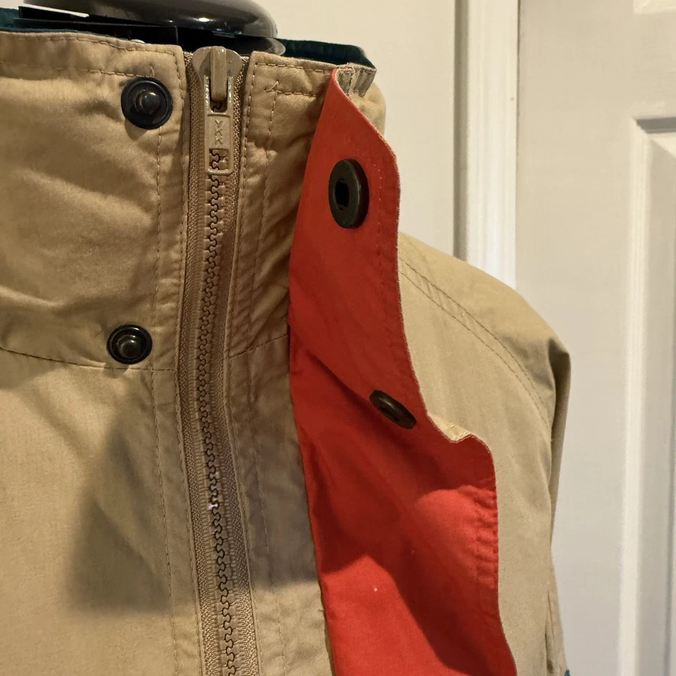 John Weitz VTG Tan Blue Jacket Windbreaker Bomber Size Large - Image 3 of 4