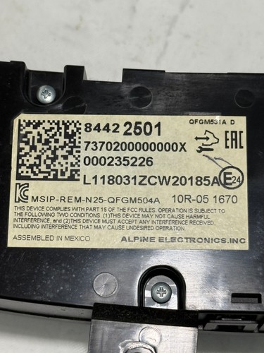 Chevy Equinox 2018 Heater A/C Temperature Climate Control Panel OEM 84422501 - Picture 4 of 5