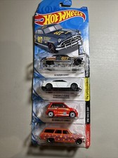 MATTEL HOT WHEELS LOT OF 4 - 17 NISSAN GT-R R35 MORE -NEW FREE SHIPPING