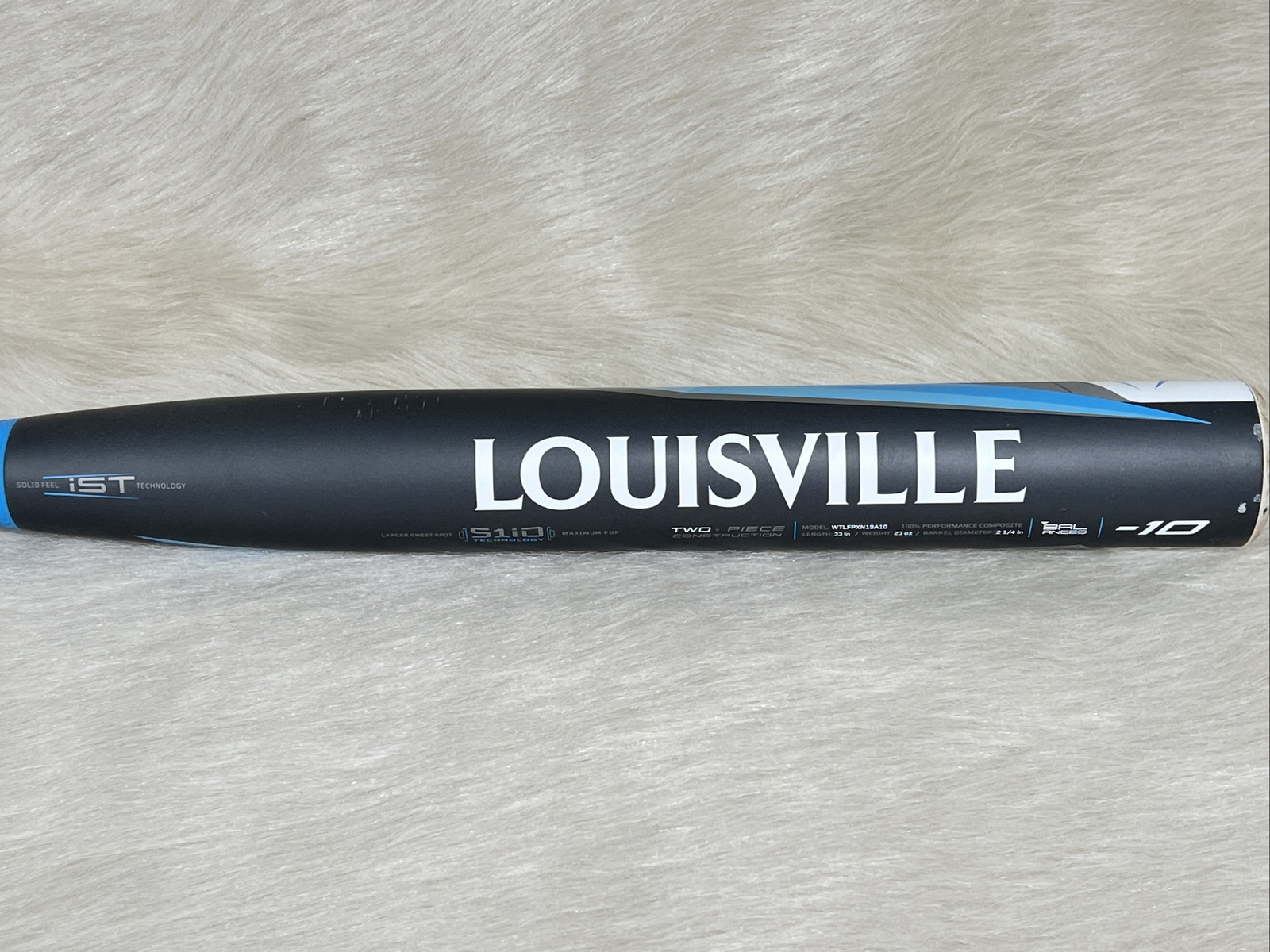 2019 Louisville Slugger Xeno 33/23 Fastpitch Softball Bat WTLFPXN19A10