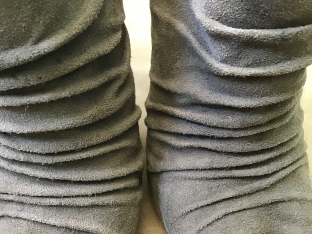 Gray saks fifth avenue best sale shoes