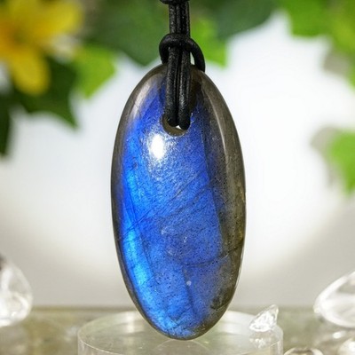 Labradorit Anhänger Extra Qu. Cabochon gebohrt ''Blaustrahler'' 39 mm 8,5 g + Band