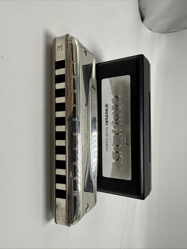 Suzuki F-20E Fabulous Series Diatonic Harmonica Key Of E - Image 2 of 4