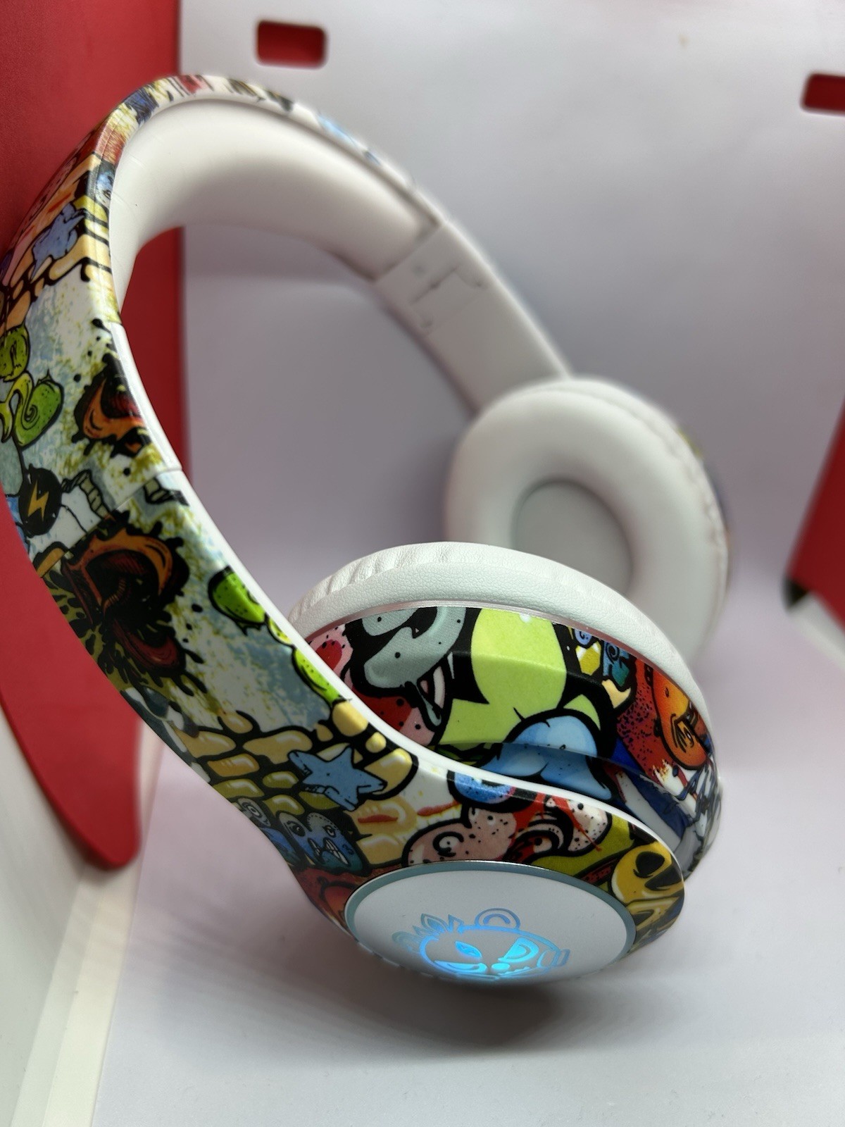 Casque Bluetooth P35 blanc isolez les bruits exterieurs avec style et autonomie 30h