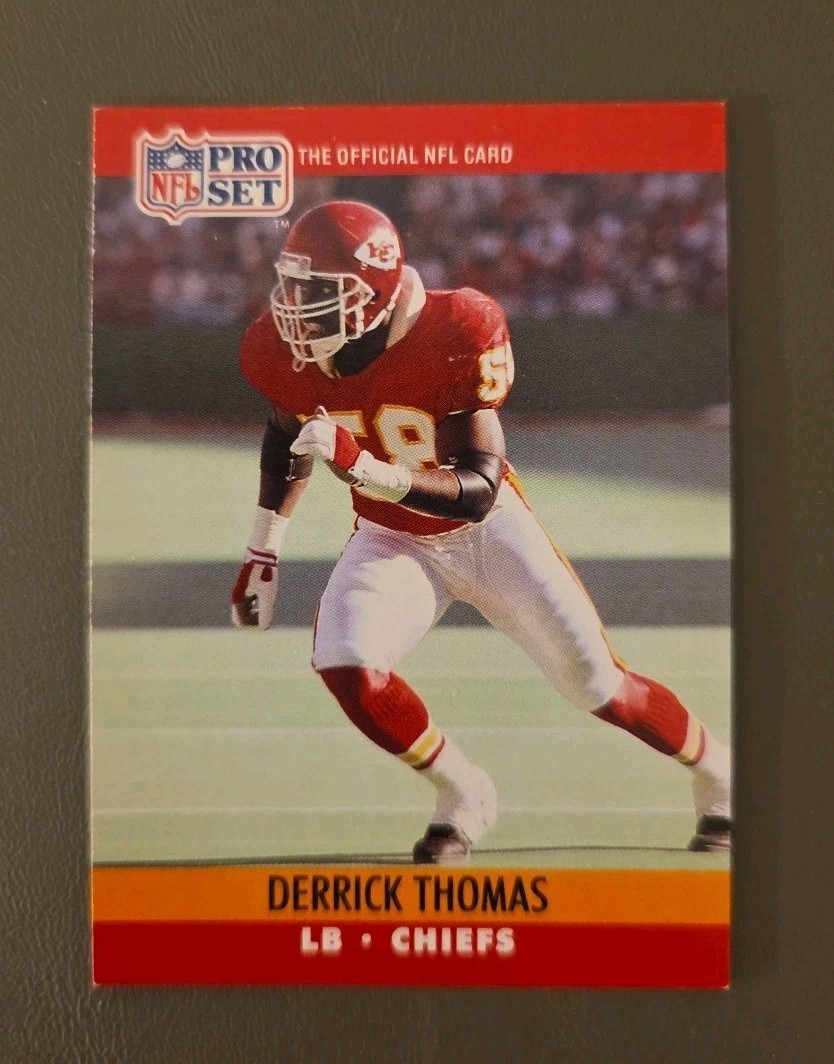 1990 Pro Set #536 Derrick Thomas Kansas City Chiefs FOOTBALL Card NM-MT