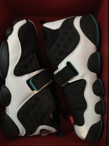 Air Jordan Black Cat “Black Turbo Green 