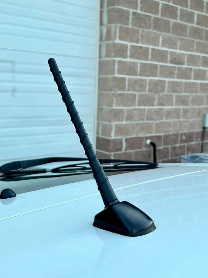 Mástil de antena espiral de goma corto de 7" radio AM/FM para TOYOTA PRIUS V 2012-2017 nuevo Foto 4 de 4