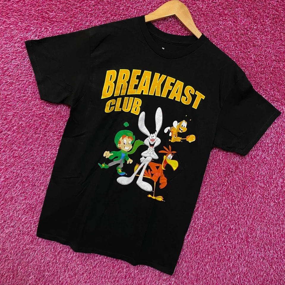 Camiseta Breakfast Club Lucky Charms, Trix Cereal talla mediana Foto 3 de 4