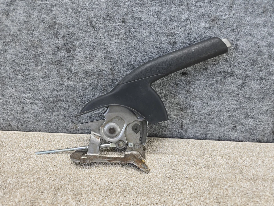 Honda Fit 2018-2020 asistencia de estacionamiento de emergencia freno de mano mango de palanca OEM V6 Foto 3 de 4