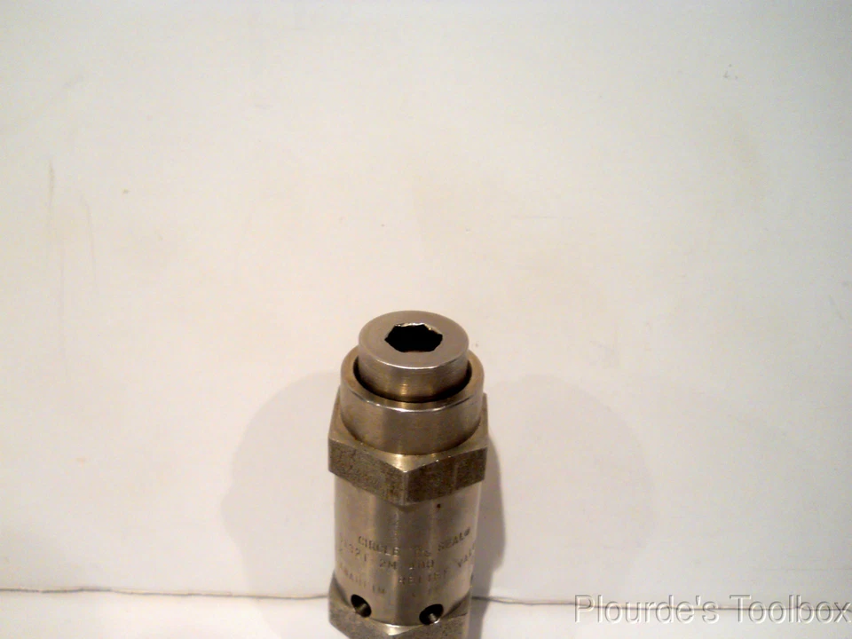 New Circle Seal Stainless Steel 1/4" Pipe Relief Valve 5132T-2M-400, 400 PSIG - Image 2 of 4