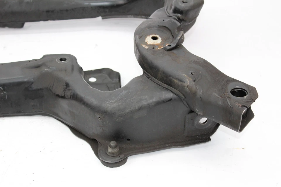 2006-2011 Mercedes W219 CLS500 CLS550 Front Lower Subframe Crossmember OEM - Image 4 of 4