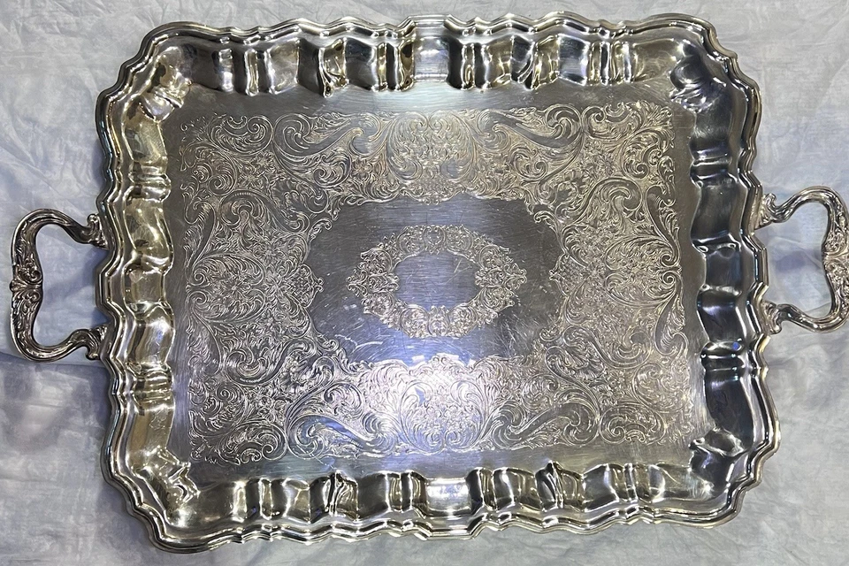 Vintage Sheridan Silver Plated Butler Serving Tray 22x 15" Footed Ornate - Image 2 of 4