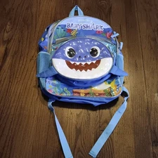 Pinkfong Kids Baby Shark Backpack and Lunch Bag 
