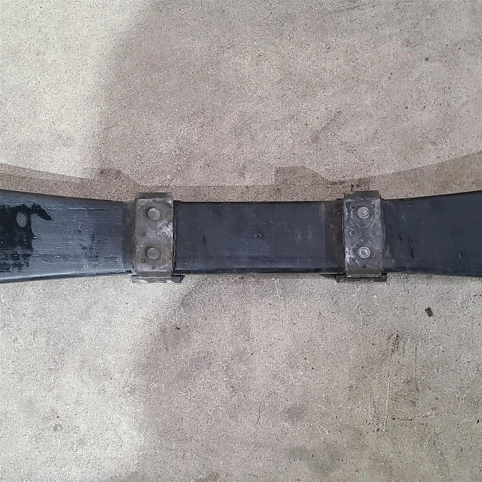 Задняя монолитная пружина из стекловолокна 84–96 Corvette C4 Aa7429 - Изображение 4 из 4