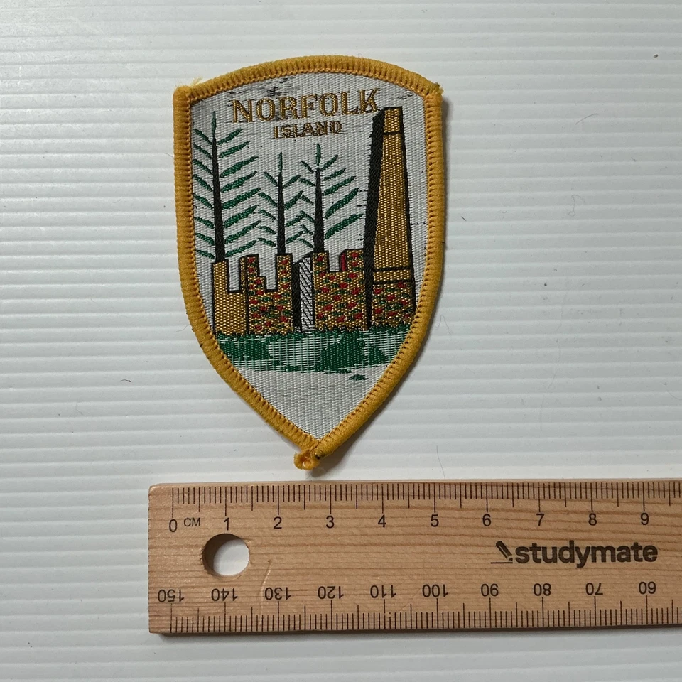 International Souvenir Travel Iron On/Sew On Patch Mixed Countries Lot of 18 - image 3 of 4