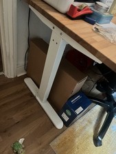 Electric Height Adjustable standing desk frame - white - unboxed for photos only