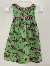 My vintage baby little girl dress size 5 Rose animal print color green