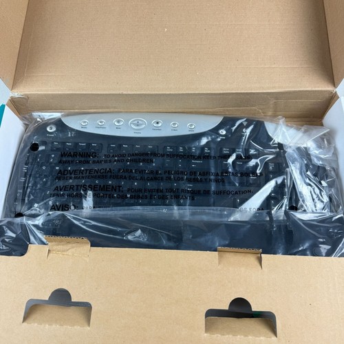 Logitech Cordless Desktop SE Keyboard & Optical Mouse Set - Picture 8 of 9