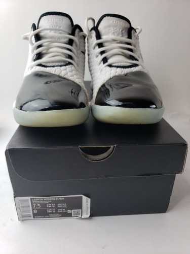Nike LeBron Witness III 3 PRM scarpa da basket bianca nera da uomo taglia 7,5 W-9 - Foto 3 di 20