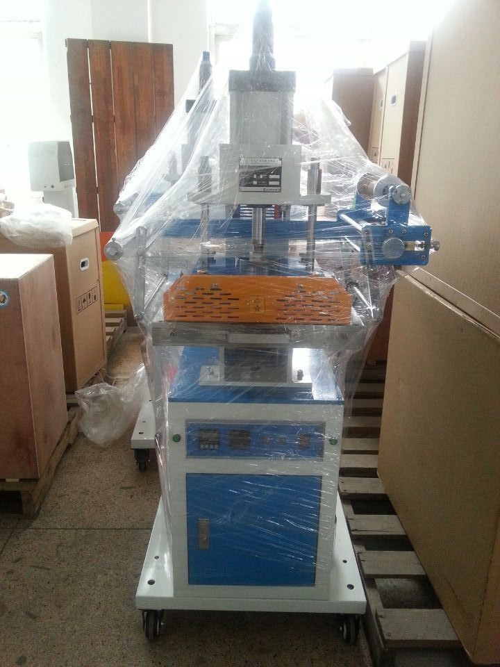 Hot！ 220V 300*400mm Digital Pneumatic Hot Foil Stamping Gilding Press Machine