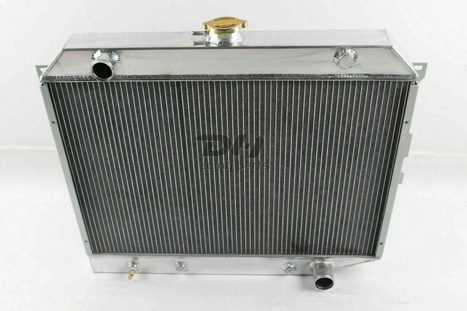 4 ряда алюминиевых радиаторов для 68-74 Dodge Challenger/Plymouth Satellite V8 Small Block - Изображение 3 из 4