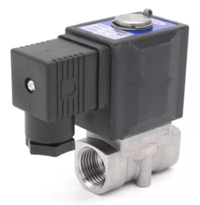 1pcs AIRTAC   Solenoid Valve AC220V 2SX03008A New