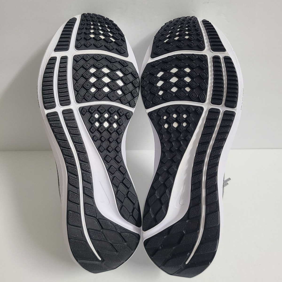 Nike Air Zoom Pegasus 40 Oregon Track Club Shoes FJ2845-100  display picture 3