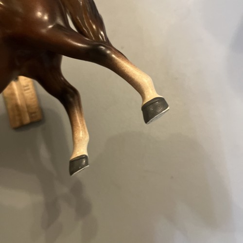 Keramik Kastanie Quarter Horse mit vier Strümpfen und Blaze - Bild 4 von 11