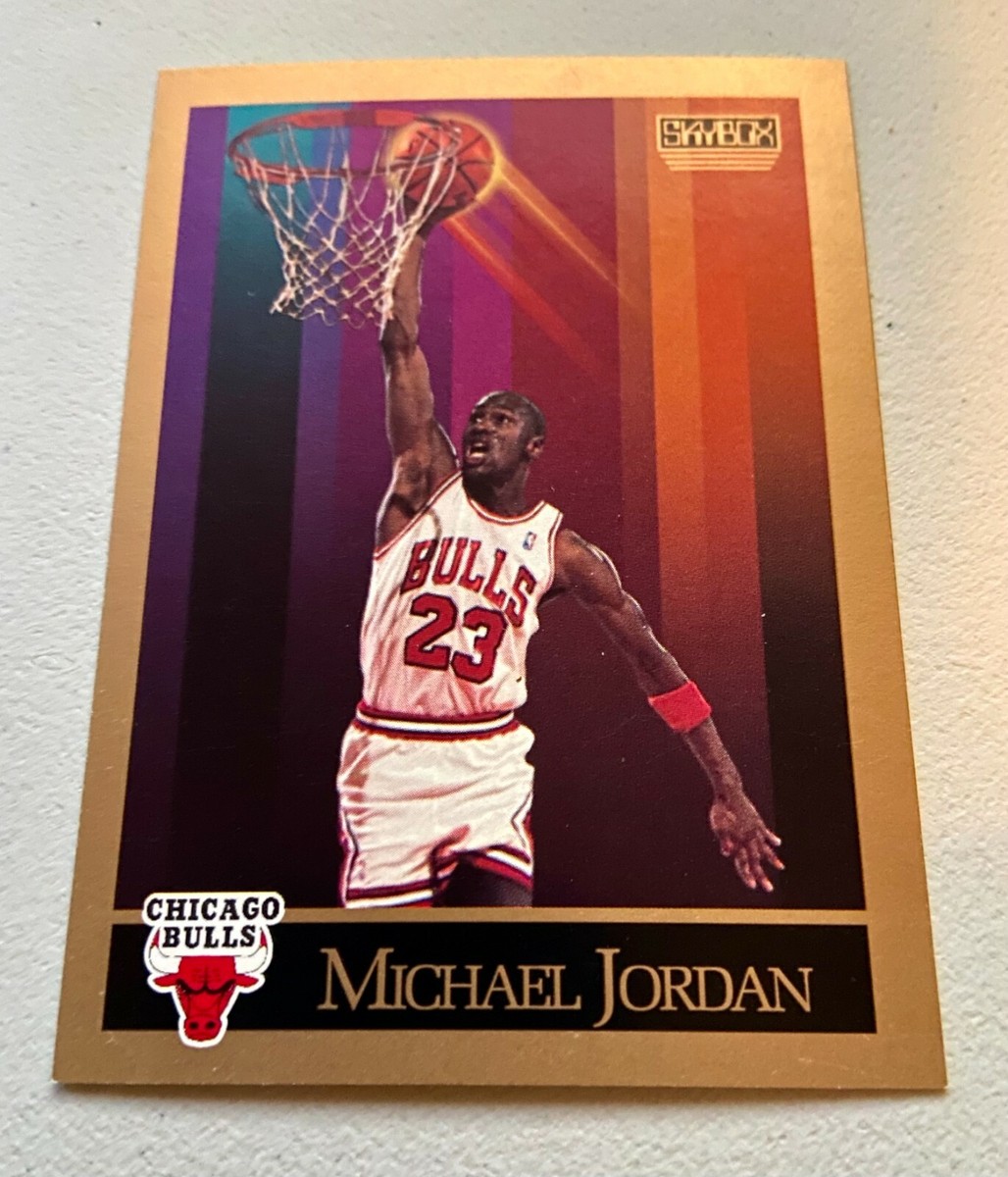 1990 SkyBox NBAトレーディングカード 全300枚コンプリート版 1990 SkyBox Michael Jordan #41 Iconic Basketball Card Chicago