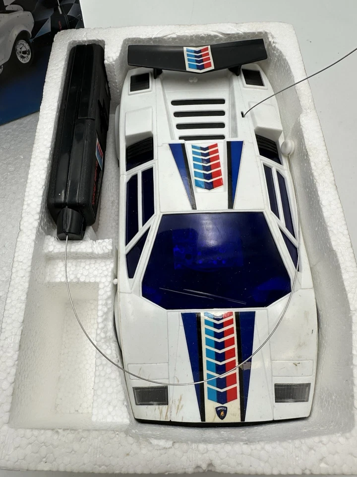 Vtg RADIO SHACK Remote Controlled Lamborghini Countach 60-4051 New Old Stock - Image 2 of 4