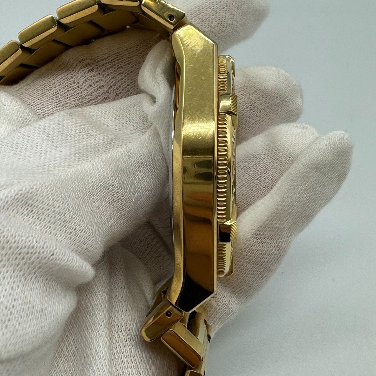 Versace Men's Sporty Greca Quartz Chronograph Watch Used From Japan thumbnail 11